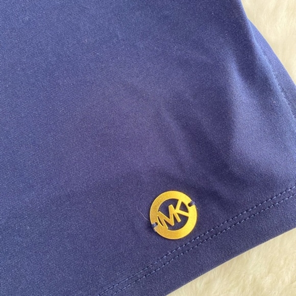 Michael Kors Short Sleeve Round Neck Top - Small - Picture 9 of 9